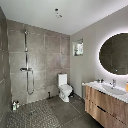 Kvernhusheia Gjestegard *