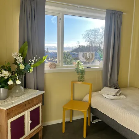 Kvernhusheia Gjestegard Rodland